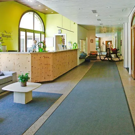 아파트 Residenza Chesa Margun 14-7 By Interhome