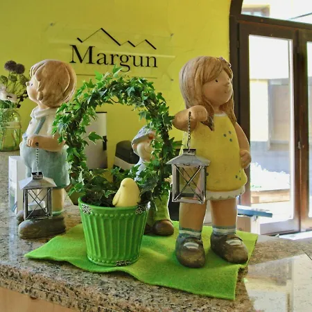 Apartment Residenza Chesa Margun 14-7 By Interhome Surlej